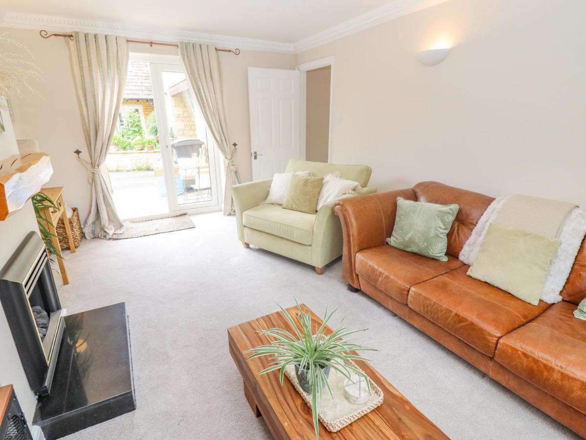 Villa The Cornerstone Cheltenham Esterno foto