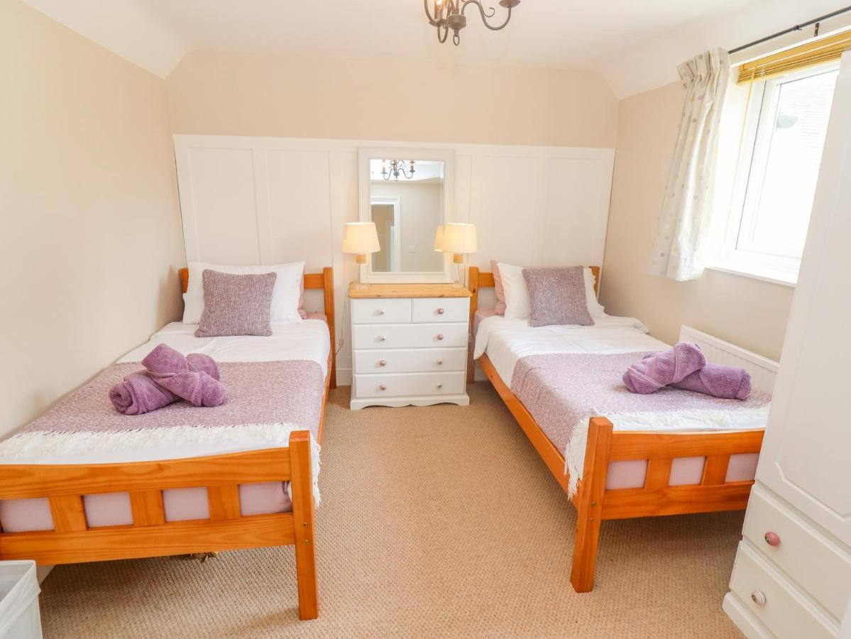 Villa The Cornerstone Cheltenham Esterno foto